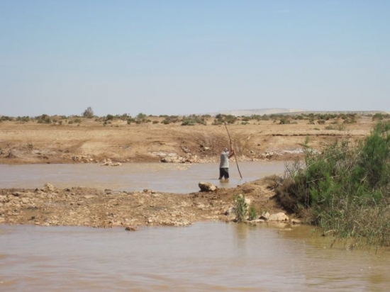 Maroc Passage de l'oued Draa à Tafnidilt