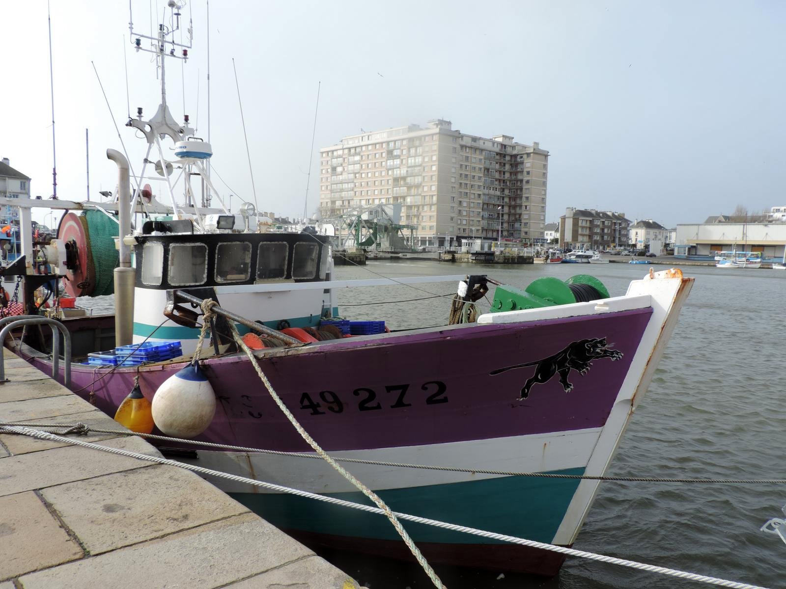 A l'abri dans le port....