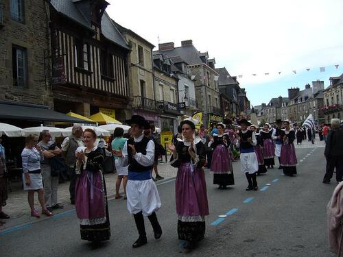 Le folklore à Dol de Bretagne