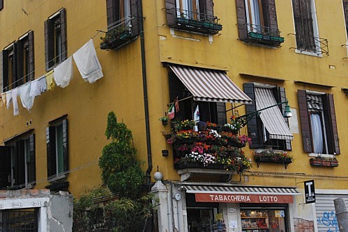 Façade 1 - Venise - sept 2011