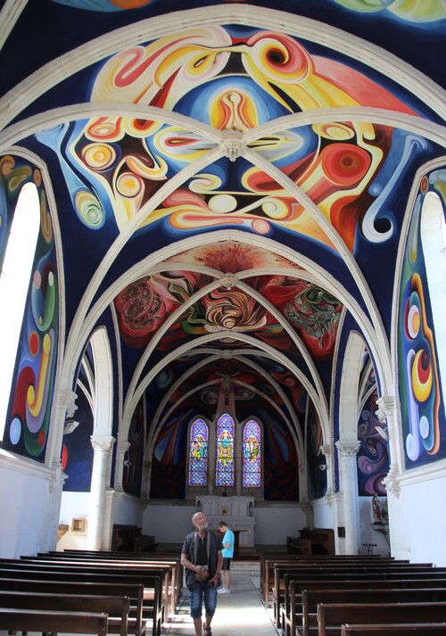 L'église du Menoux (INdre) peinte par Jorge Carrasco