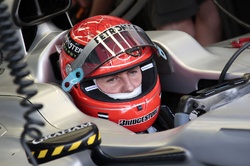 Schumacher dans son cockpit à Barheïn