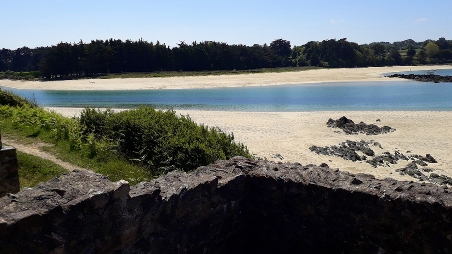 ( les thermes  vestiges  Gallos Romains )