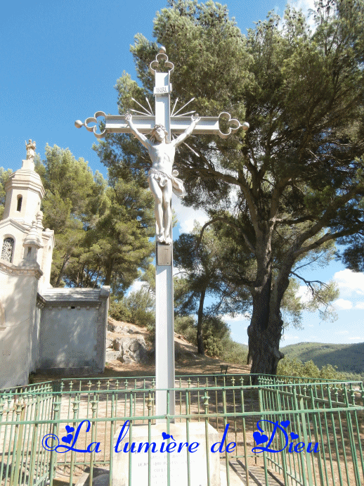 Cuges les pins : chapelle Saint Antoine