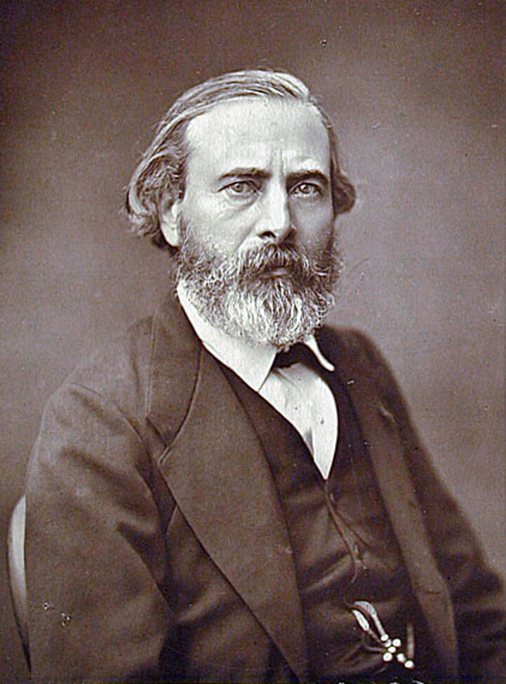 Édouard-Benjamin Frère, né le 27 septembre 1797 à Rouen, où il est mort le 7 avril 1874, est un libraire, archiviste, historien et bibliographe français.