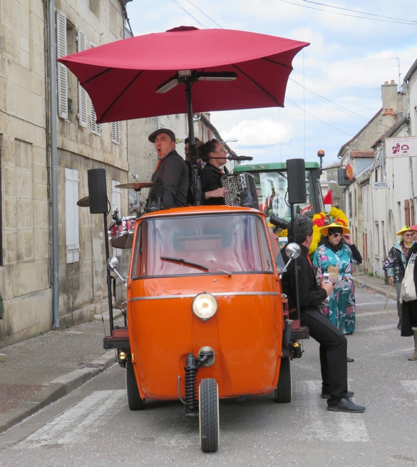 Le Tape-Chaudrons 2023  a véritablement annoncé le printemps dans le Châtillonnais !