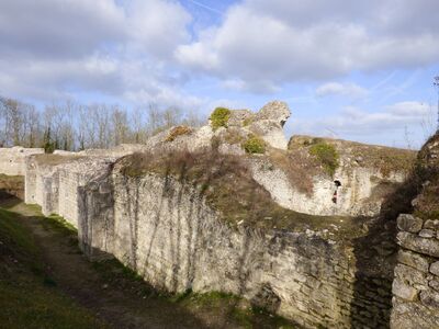 Les Vieux Châteaux