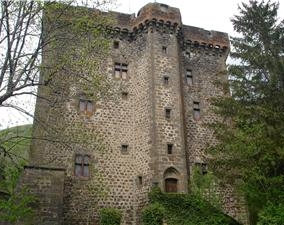 Donjon du château de la Boyle