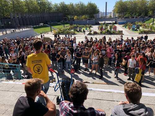 Une marche pour le climat organisée samedi 26 mars à Brest. ( OF.fr - 23/03/22 - 16h20 )