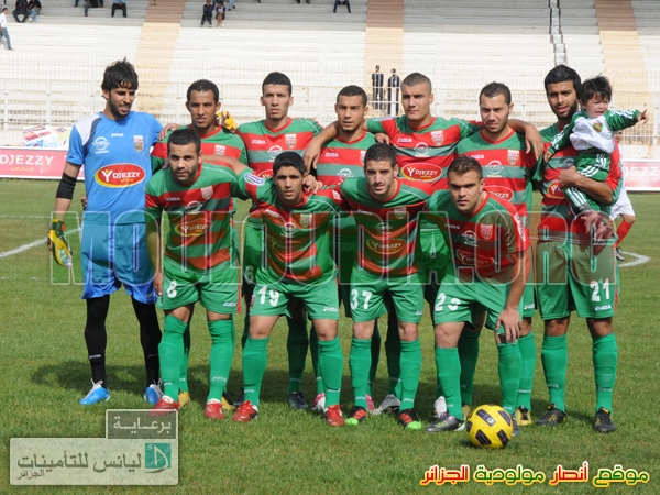 Lundi 19.4.2011 à Rouiba MCA-MCEE 3-1