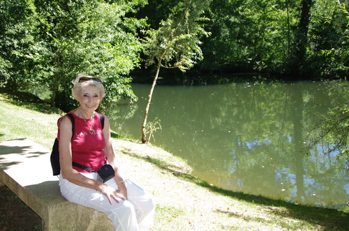 Jacqueline en Dordogne aout 2012