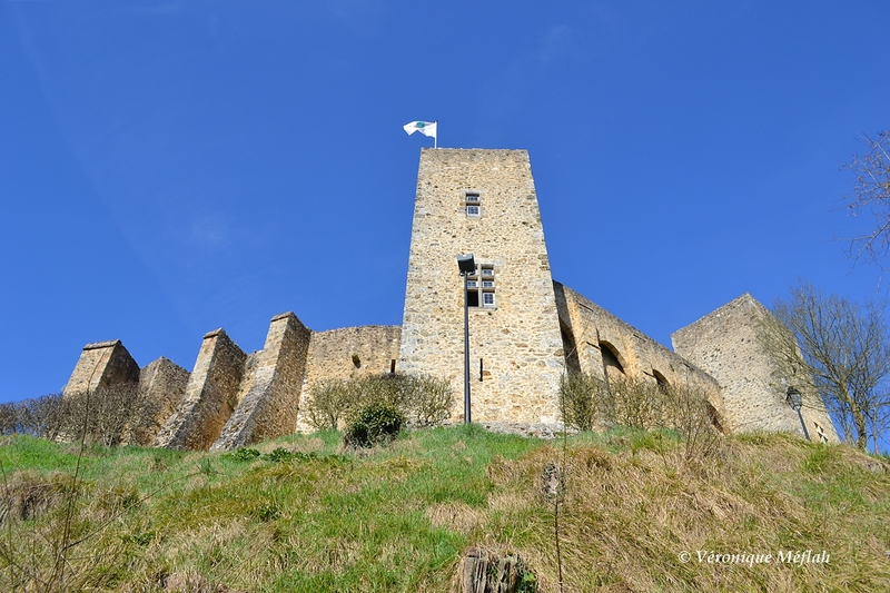 Chevreuse : Rénovation du château de la Madeleine 
