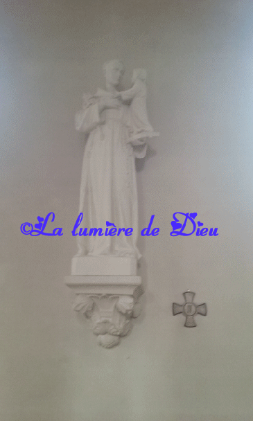 Bron, église Saint Denis