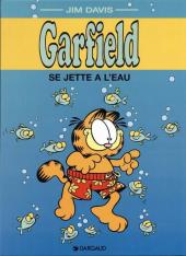 Garfield se jette à l'eau