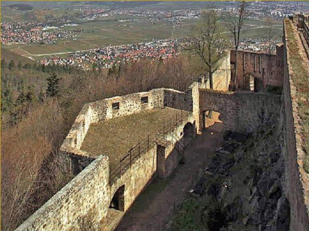 Château du Holansbourg  Alsace  ( suite 2  )