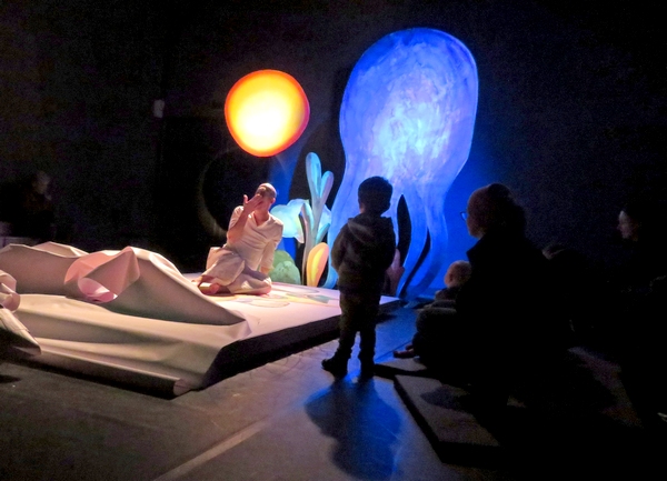 "A quoi rêvent les méduses ?" un délicieux spectacle pour les tout-petits, salle Kiki de Montparnasse....