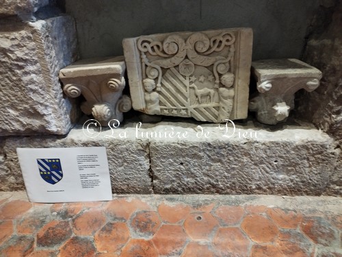 Fréjus, le cloître de la cathédrale saint Léonce