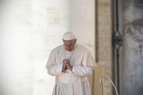 Le pape François horrifié par les massacres de Daesh en Irak