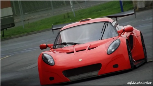 Jean-René Defournoux avec  Zosh Lotus gt sur le Circuit Bugatti (24 novembre 2012 )