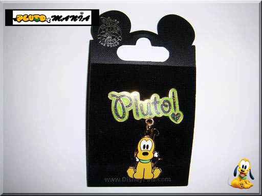 Pin's Pluto Cute avec inscription PLUTO