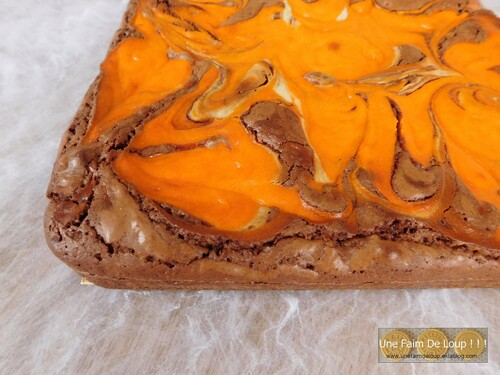 Brownie marbré façon cheesecake d'Halloween