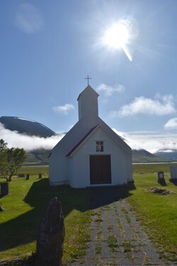 Les églises des fjords de l'Ouest de A à M