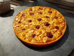 TARTE AMANDINE FRAMBOISES