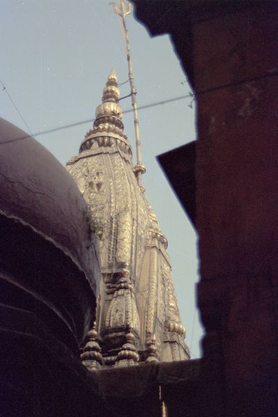 10 mars 1992 : La ville sainte de Bénarès