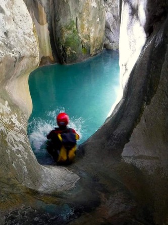 une petite rando, sur l'ile dans les canyons 