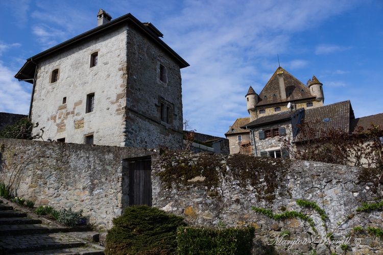 Pays de Savoie : Yvoire le château 2/4