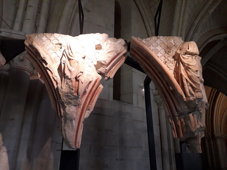 Bourges : cathédrale Saint-Étienne, la crypte