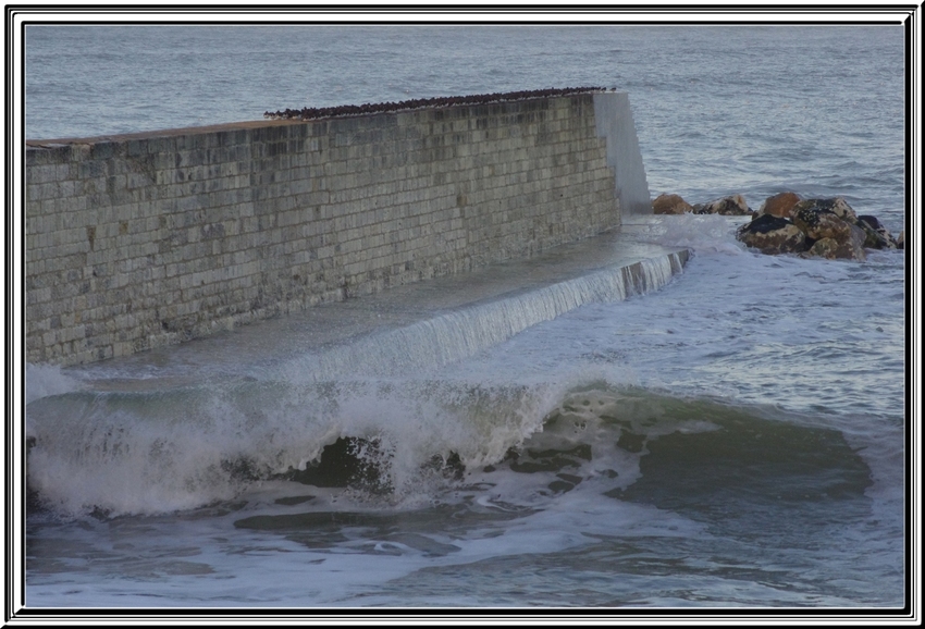 Toujours à St Denis d'Oléron mais sous la tempête 03 février 2014