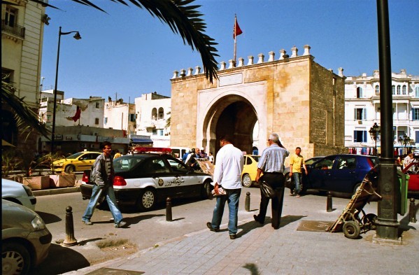 06 Tunis 117c