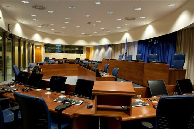 Le Conseil de sécurité reconnaît le rôle du Tribunal pénal pour l'ex-Yougoslavie dans la lutte contre l'impunité