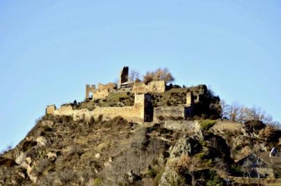 LORDAT LE VILLAGE LE CHATEAU ET LES RAPACES DU CHATEAU