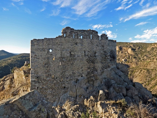 LE-CHATEAU-DE-RODES