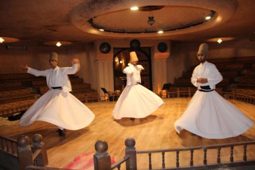 Les derviches tourneurs en Cappadoce