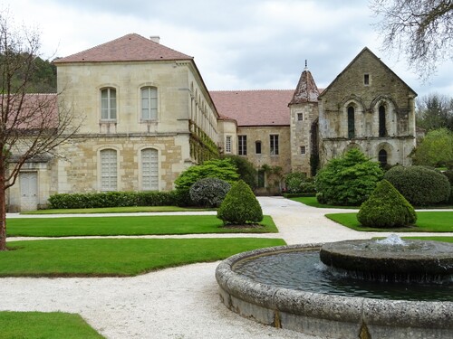 Abbaye de Fontenay en Bourgogne ( photos)