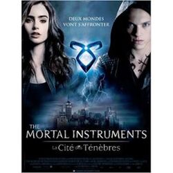 The Mortal Instruments de Cassandra Clare (livre) vs The Mortal Instruments - la cité des ténèbres de Harald Zwart (film)