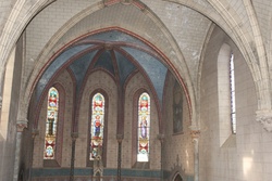 trois vitraux encore intact ST angèle le sacré coeuret un autre non identifier