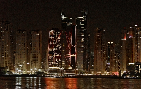 Dubai Marina (de nuit) et diner croisière. Dimanche 18/02/2018