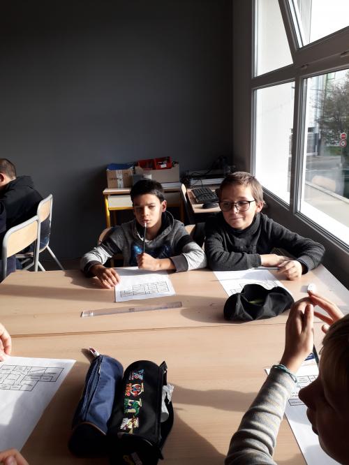 Au collège ...