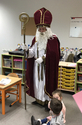 Saint Nicolas rend visite aux élèves