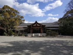 Jardin et sanctuaire de Nagoya