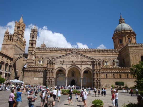 Palerme, Piazza della Vittoria.2jpg