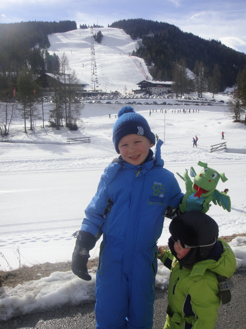 Au ski avec Lucas et sa famille.