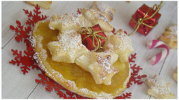 COURONNE DE NOËL FAÇON FEUILLETÉE AUX POMMES