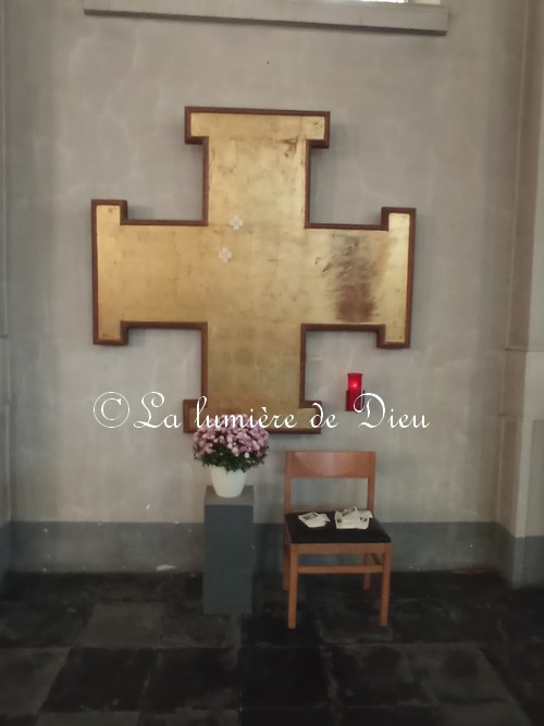 Menin (Belgique), l'église Saint Vaast