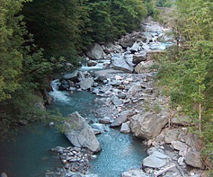 L'ARLY ET SES CELEBRES GORGES