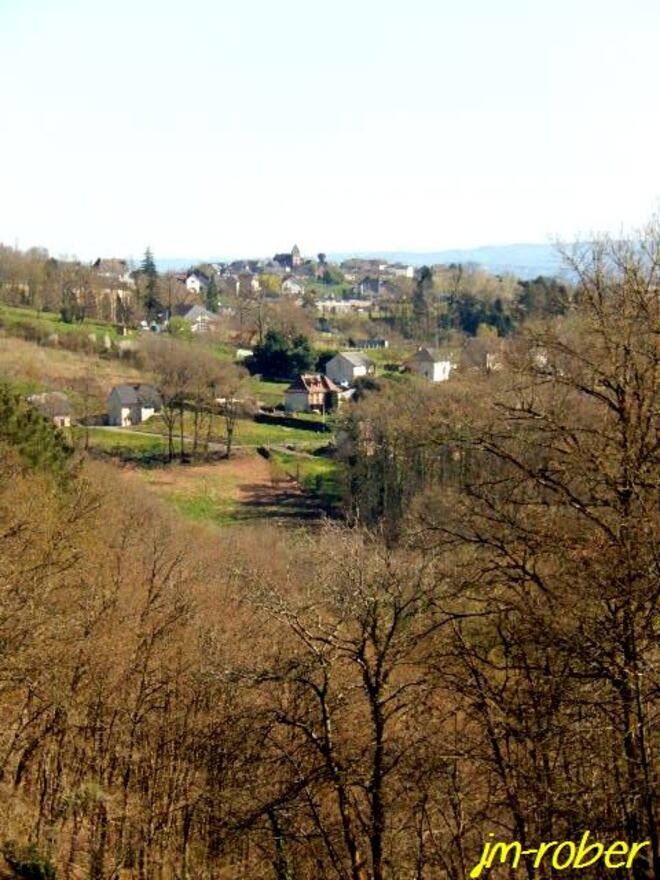 Limousin : Une petite randonnée au village de Vignols (19)  